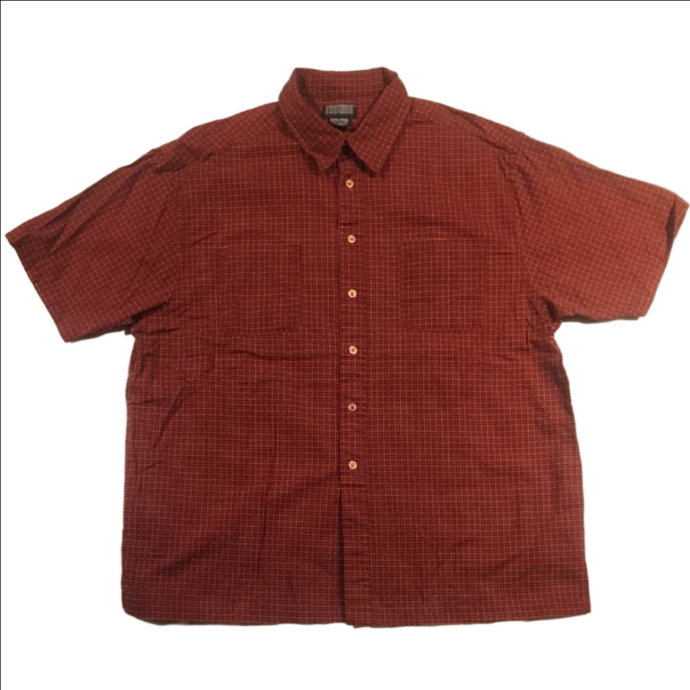 3/$20 Knightsbridge Maroon Dotted Short Sleeve Shirt